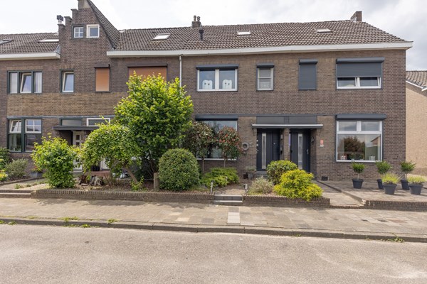 Verkocht onder voorbehoud: Vouerweg 72, 6136 AM Sittard